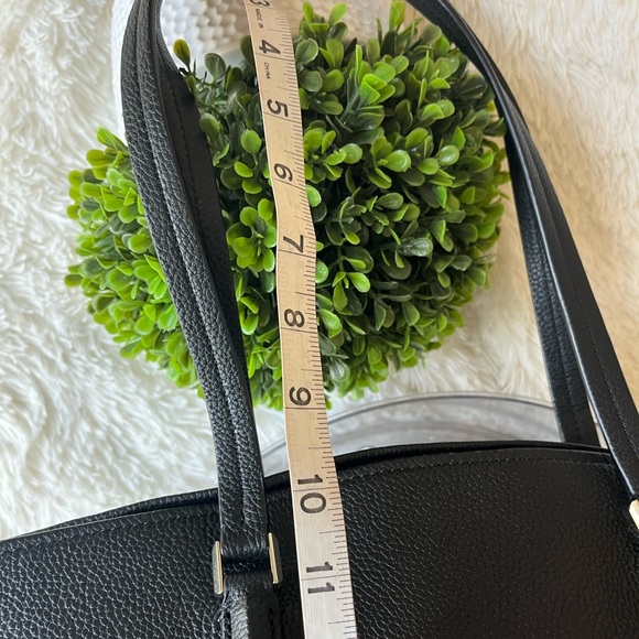 RESERVED FOR @michellyma Kate spade black pebble grain leather top tote preowned - Picture 10 of 16
